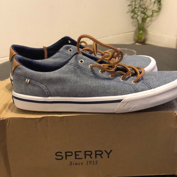 Sperry - Picture 3 of 3